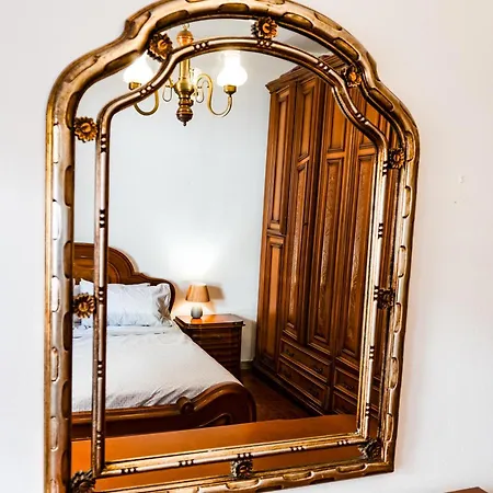 Molise Apartament *